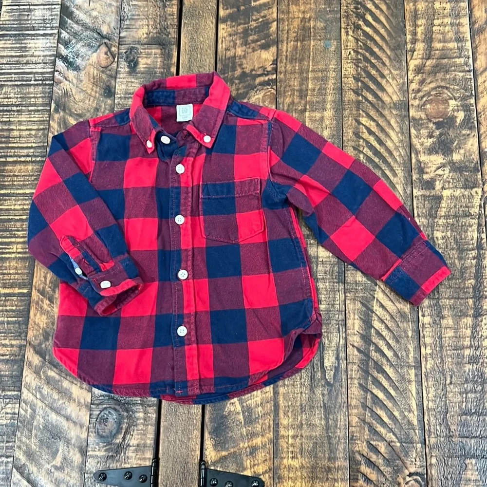 Gap red plaid long sleeve flannel shirt toddler 2T